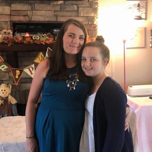 The reason for my closet & a peek into my 🌍 - Picture 13 of 16